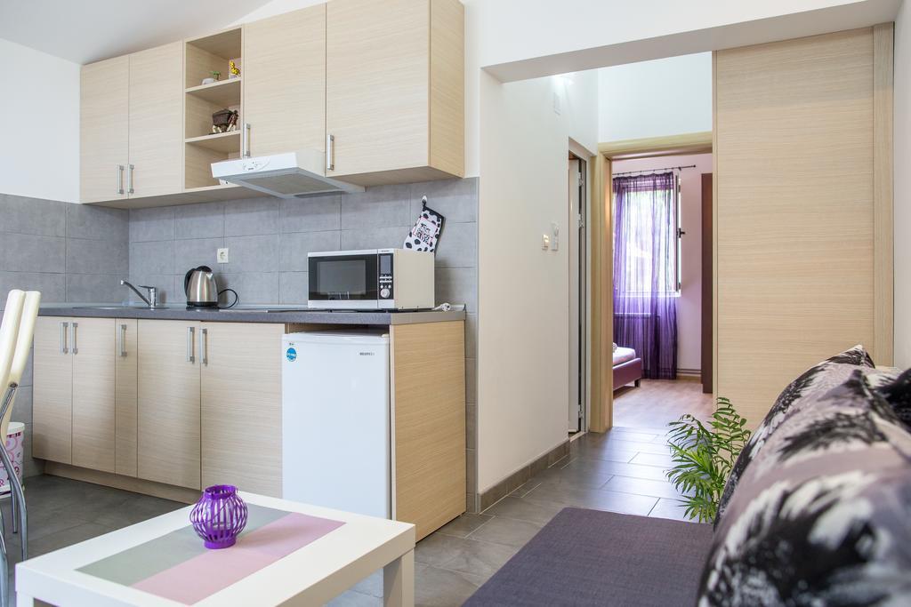 Apartments Vila Masha Petrovac Екстер'єр фото