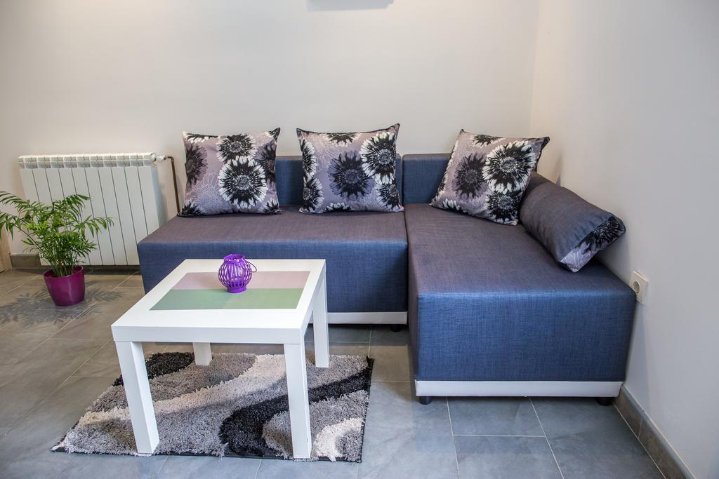 Apartments Vila Masha Petrovac Екстер'єр фото