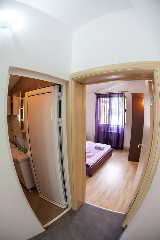 Apartments Vila Masha Petrovac Екстер'єр фото
