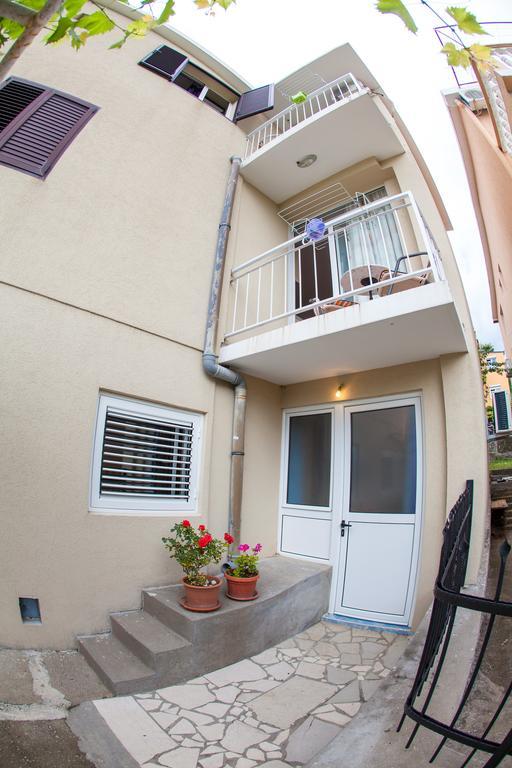 Apartments Vila Masha Petrovac Екстер'єр фото